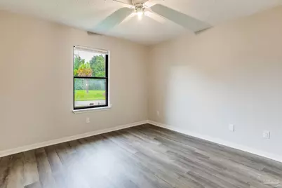 5392 Munson Hwy, Milton, FL 32570 - Photo 11