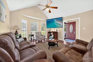 2445 Elkhart Dr, Navarre, FL 32566 - Photo 5