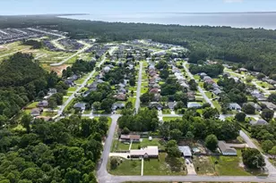 2445 Elkhart Dr, Navarre, FL 32566 - Photo 37