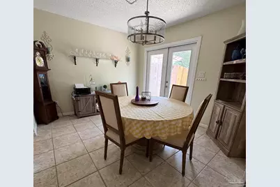 2701 E De Soto St, Pensacola, FL 32503 - Photo 17