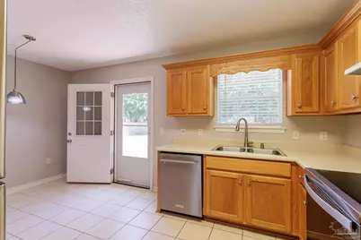 7282 Birdie Ln, Milton, FL 32570 - Photo 11