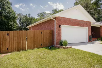 7282 Birdie Ln, Milton, FL 32570 - Photo 3