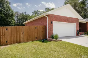7282 Birdie Ln, Milton, FL 32570 - Photo 3