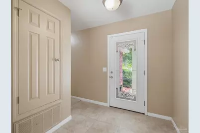 5523 Berryhill Rd, Milton, FL 32570 - Photo 15