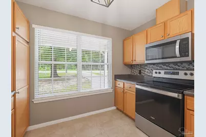 5523 Berryhill Rd, Milton, FL 32570 - Photo 5