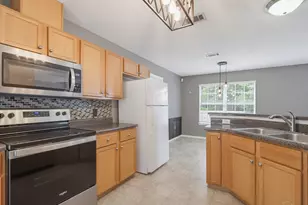 5523 Berryhill Rd, Milton, FL 32570 - Photo 7
