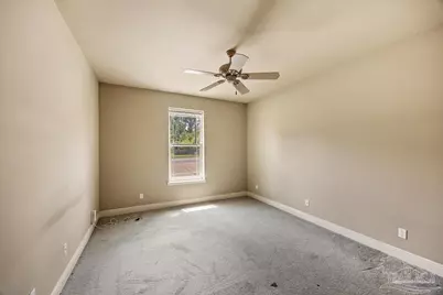 1748 Sound Haven Ct, Navarre, FL 32566 - Photo 7