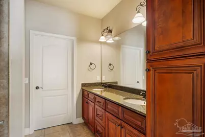1748 Sound Haven Ct, Navarre, FL 32566 - Photo 9
