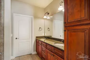 1748 Sound Haven Ct, Navarre, FL 32566 - Photo 9