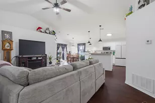 10595 Wilderness Ln, Pensacola, FL 32534 - Photo 17