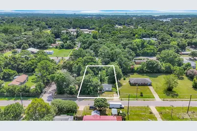 1040 Wayne Ave, Pensacola, FL 32507 - Photo 17