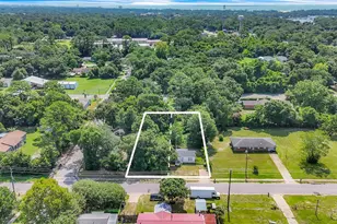 1040 Wayne Ave, Pensacola, FL 32507 - Photo 17