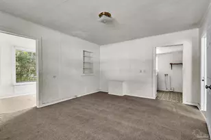 1040 Wayne Ave, Pensacola, FL 32507 - Photo 7