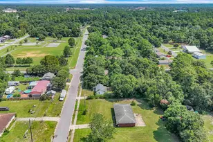 1040 Wayne Ave, Pensacola, FL 32507 - Photo 19