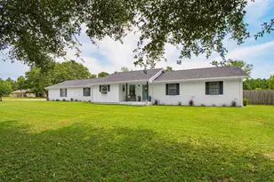 5840 Greenfield St, Pace, FL 32571 - Photo 7