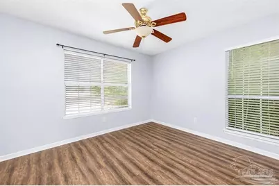 10140 Guidy Ln, Pensacola, FL 32514 - Photo 11