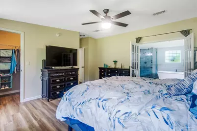 390 Brooks Rd, Baker, FL 32531 - Photo 47