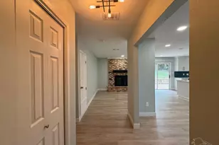 420 Dolphin St, Gulf Breeze, FL 32561 - Photo 3