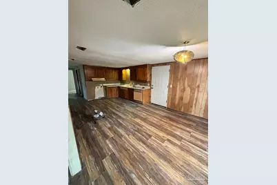 4124 Lawrence Ave, Pace, FL 32571 - Photo 5