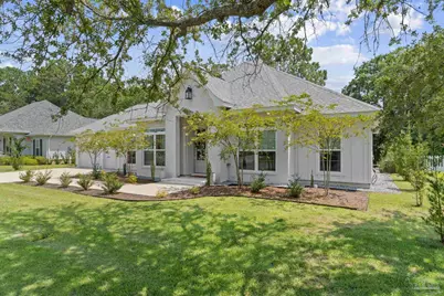 5751 Dunbar Cir, Milton, FL 32583 - Photo 7