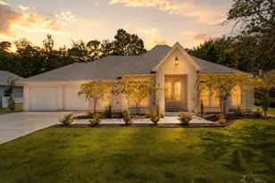 5751 Dunbar Cir, Milton, FL 32583 - Photo 1