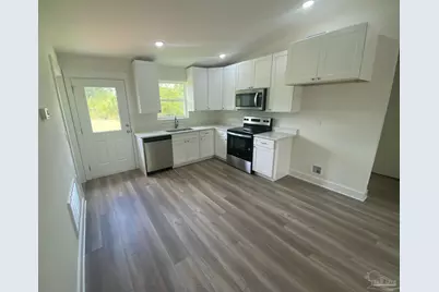 4856 Tide Dr, Milton, FL 32583 - Photo 5