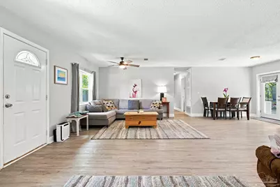 225 N Madison Dr, Pensacola, FL 32505 - Photo 9