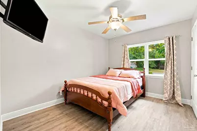 225 N Madison Dr, Pensacola, FL 32505 - Photo 19