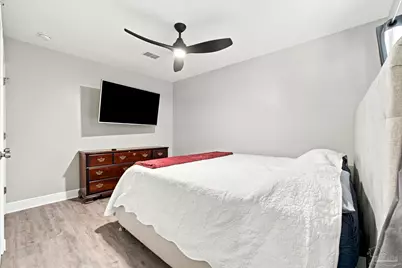 225 N Madison Dr, Pensacola, FL 32505 - Photo 27