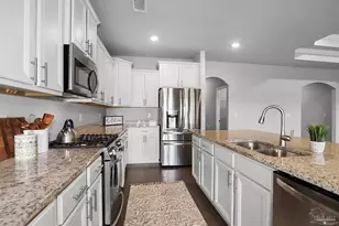 2825 Gemstone Cir, Pace, FL 32571 - Photo 15