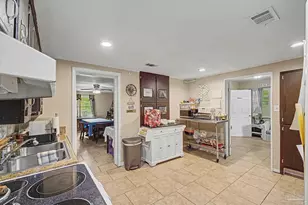 2910 Michael Dr, Pensacola, FL 32505 - Photo 7