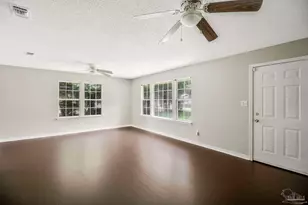 3031 W Jackson St, Pensacola, FL 32505 - Photo 9