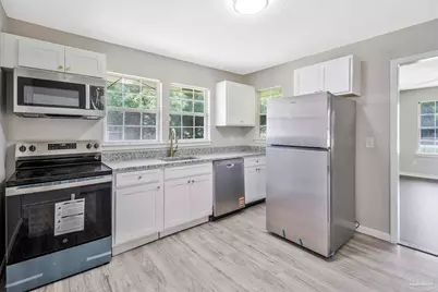3031 W Jackson St, Pensacola, FL 32505 - Photo 5