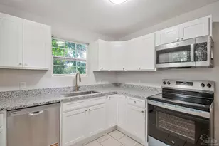 3031 W Jackson St, Pensacola, FL 32505 - Photo 17