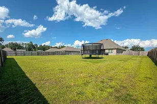 6549 Captiva Dr, Milton, FL 32570 - Photo 29