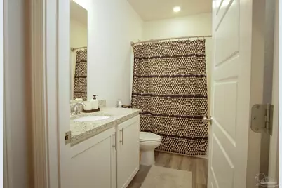 6549 Captiva Dr, Milton, FL 32570 - Photo 21