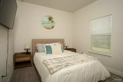 6549 Captiva Dr, Milton, FL 32570 - Photo 19