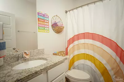 6549 Captiva Dr, Milton, FL 32570 - Photo 23