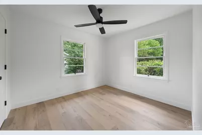 1800 N Baylen St, Pensacola, FL 32501 - Photo 25