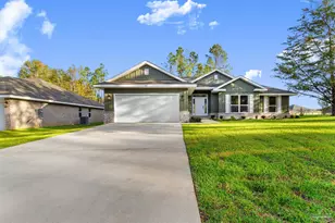 1875 Summer Pecan Dr, Cantonment, FL 32533 - Photo 1