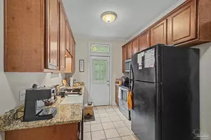 401 N Barcelona St, Pensacola, FL 32501 - Photo 13