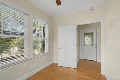 401 N Barcelona St, Pensacola, FL 32501 - Photo 25