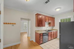 401 N Barcelona St, Pensacola, FL 32501 - Photo 29