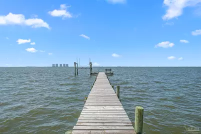 1002 Magnolia Ln, Gulf Breeze, FL 32563 - Photo 37