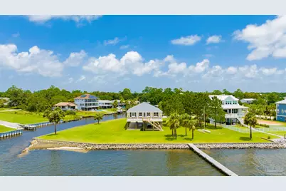 1002 Magnolia Ln, Gulf Breeze, FL 32563 - Photo 49