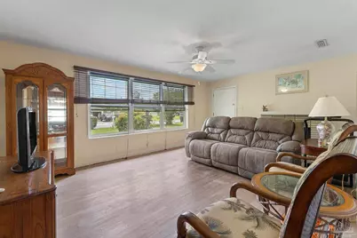 2345 Teate Ave, Pensacola, FL 32504 - Photo 11