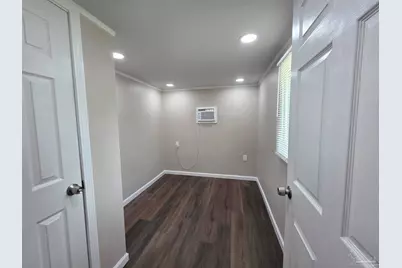 8676 Sharon Ln #3, Pensacola, FL 32534 - Photo 9