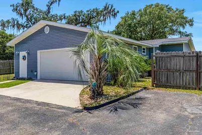 7631 Petersen Pt Rd, Milton, FL 32583 - Photo 35