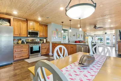 7631 Petersen Pt Rd, Milton, FL 32583 - Photo 7