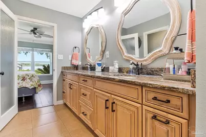 7631 Petersen Pt Rd, Milton, FL 32583 - Photo 23